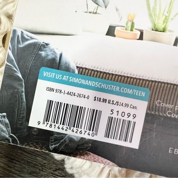 P.S. I Still Love You Book by Jenny Han Young Adult Fiction Novel - Picture 4 of 4